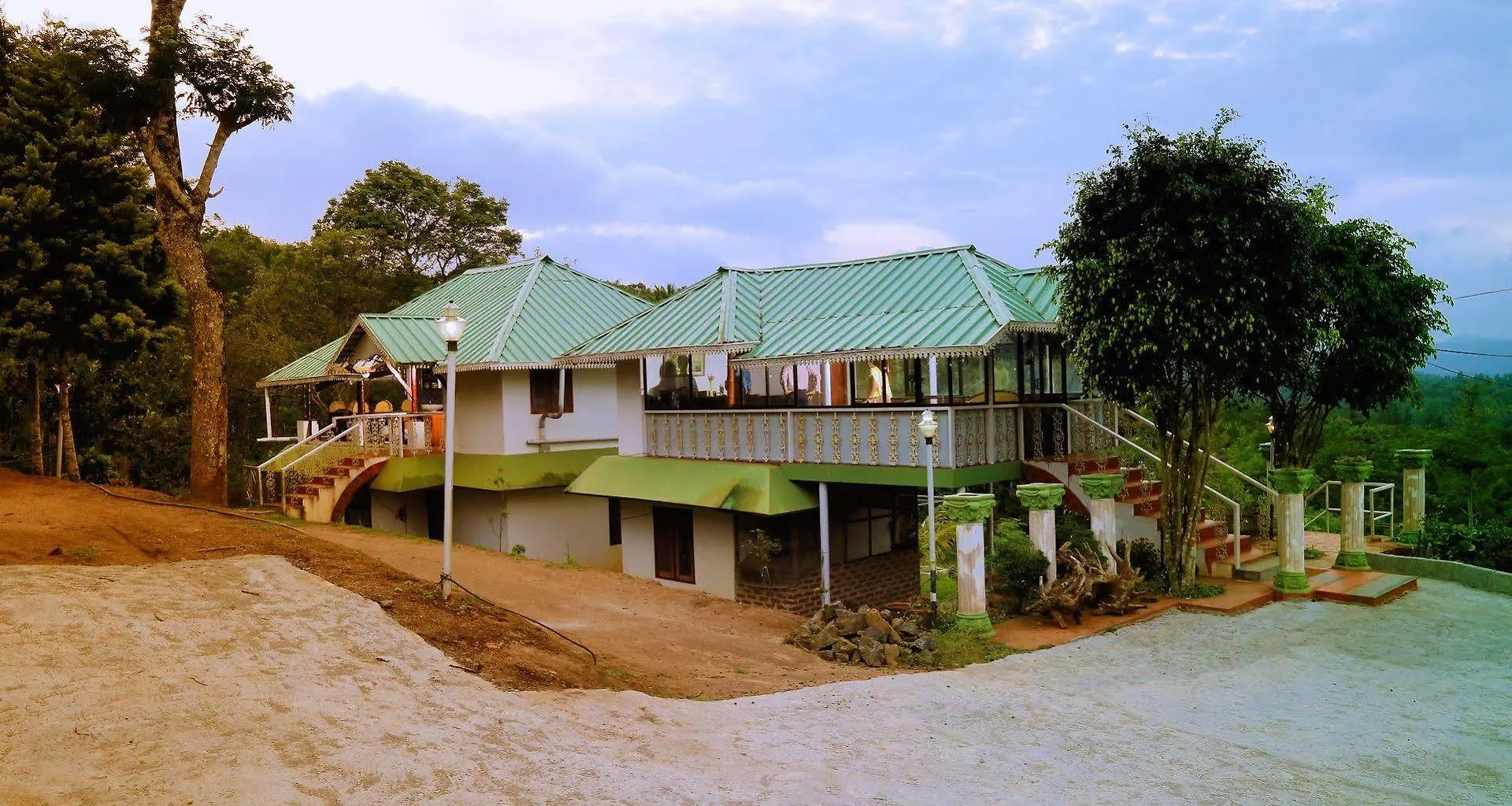 Punarjani Ayurvedic Resorts Ramakkalmedu 3*,